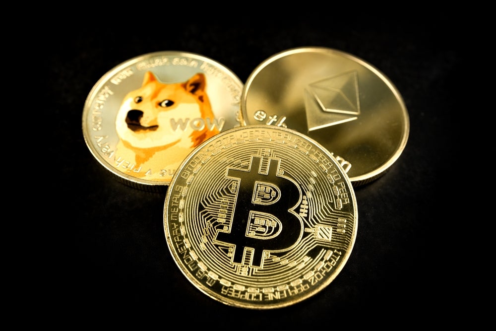 Trump Against CBDC, Shiba Inu’s Whale Transaction Volume Soars, Dogecoin Predicted To Hit $5 Mark And More: This Week In Crypto